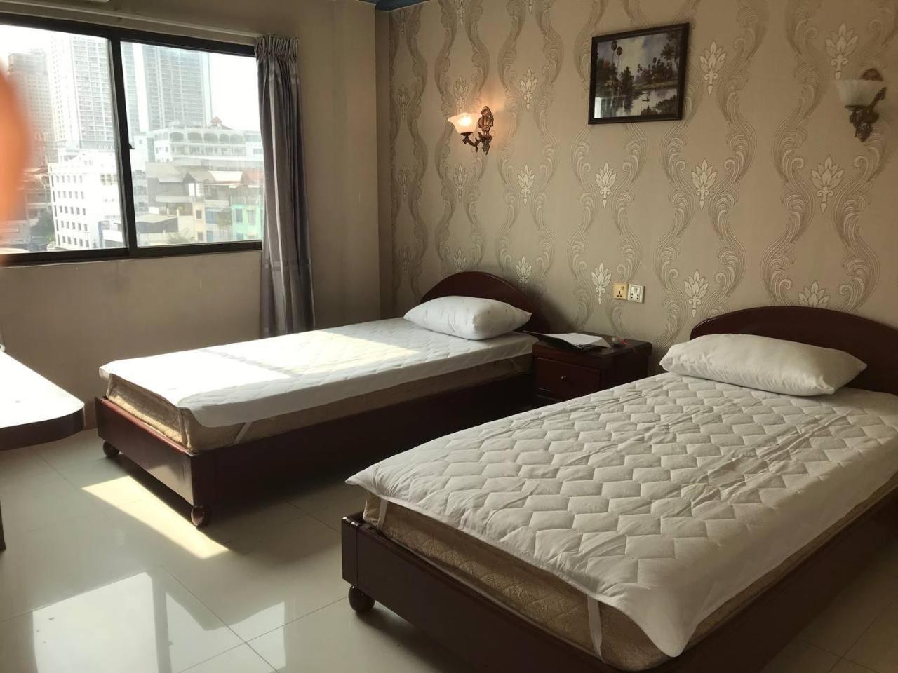 Galaxy Rs Hotel Phnom Penh Extérieur photo