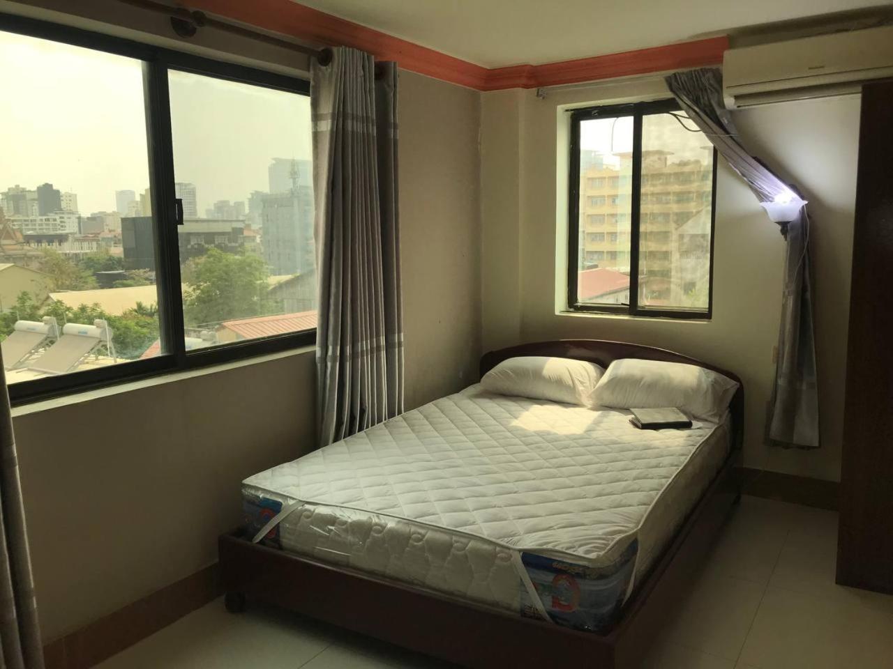 Galaxy Rs Hotel Phnom Penh Extérieur photo